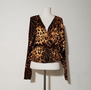 Peach Puff Leopard Top